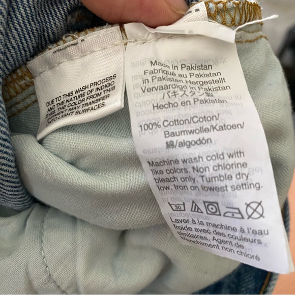 Madewell Mom jean medium wash - Picture 10 of 14